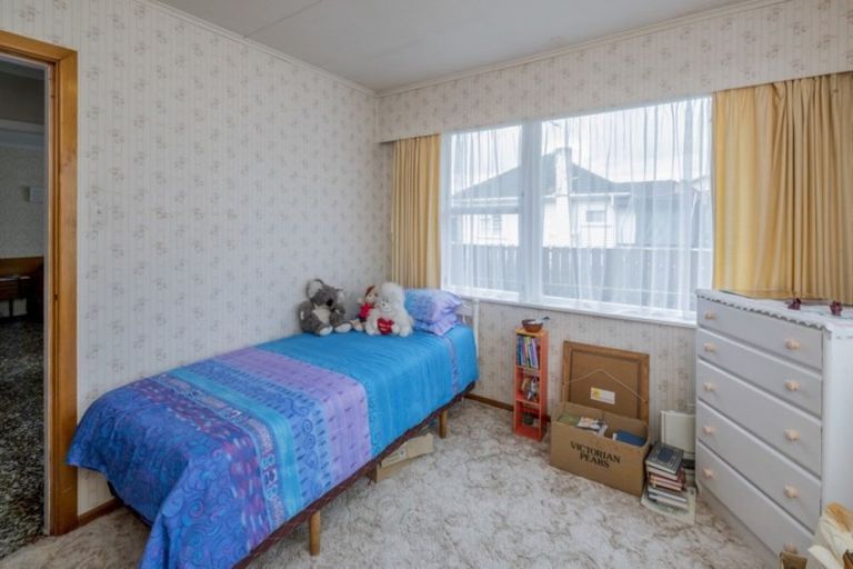 Photo of property in 137 Bartholomew Road, Levin, 5510