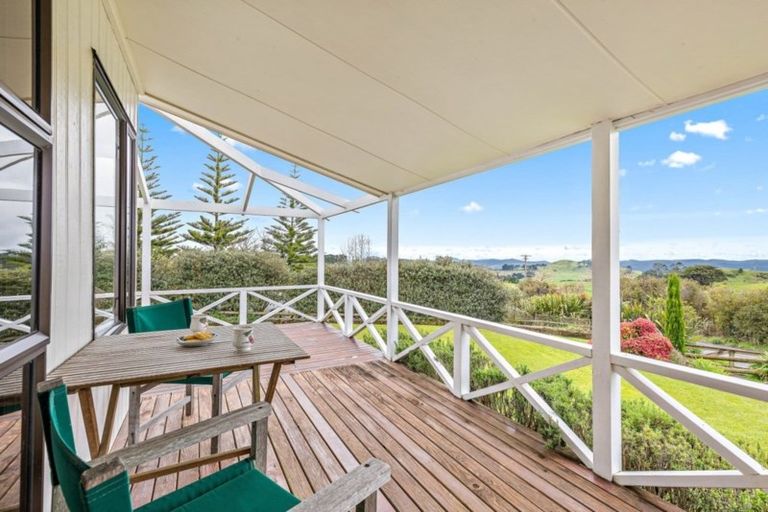 Photo of property in 1190 Kaipara Hills Road, Kaipara Flats, Warkworth, 0984