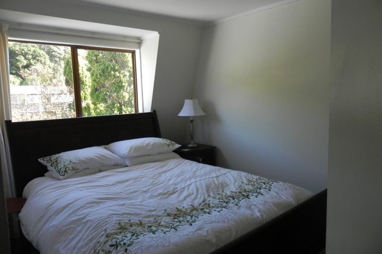 Photo of property in 70a Churton Drive, Churton Park, Wellington, 6037