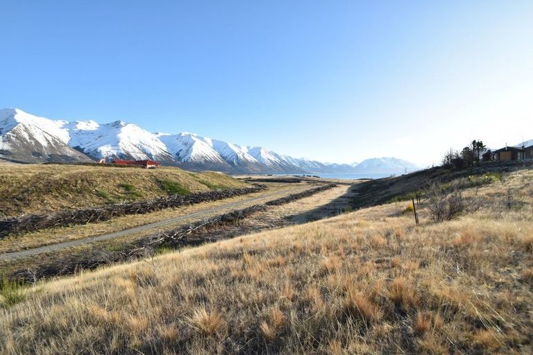 Photo of property in 48 Ohau Drive, Lake Ohau, Twizel, 9412