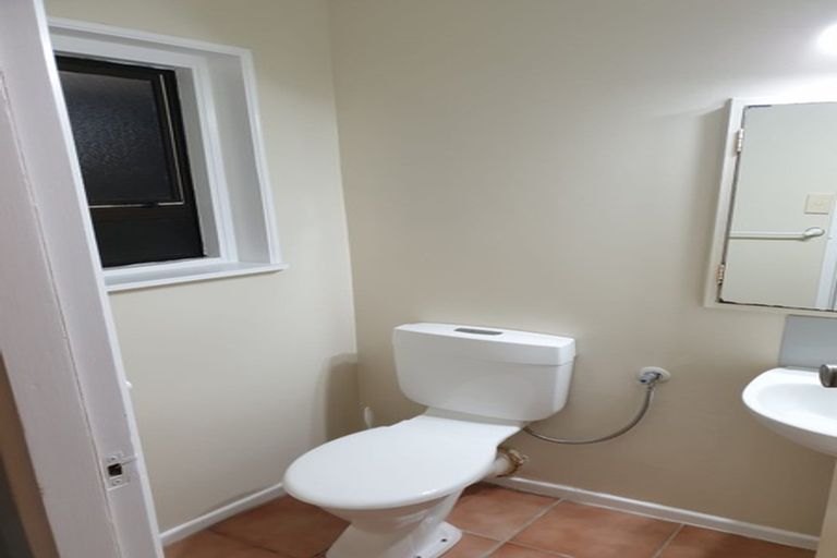 Photo of property in 9/52 Russell Terrace, Berhampore, Wellington, 6023