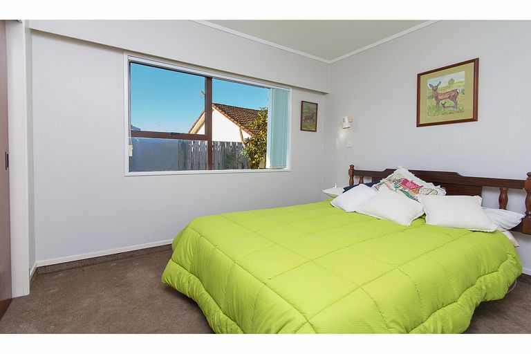 Photo of property in 19b Victoria Avenue, Waiuku, 2123