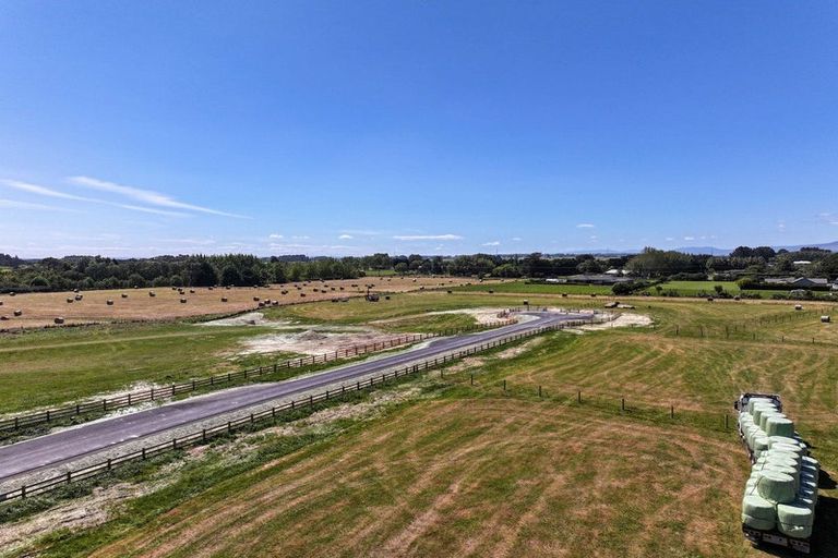 Photo of property in 12 Barnett Place, Pirimai, Napier, 4112
