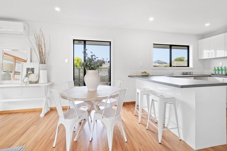 Photo of property in 1/4 Trist Place, Edgeware, Christchurch, 8013