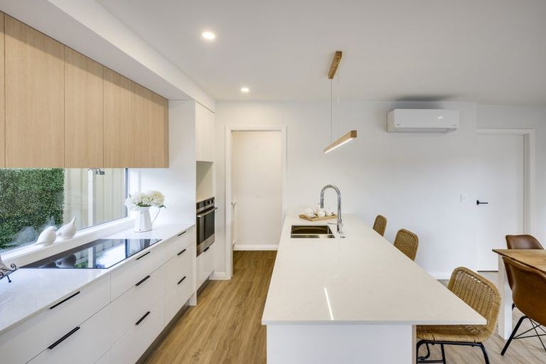 Photo of property in 9b Church Road, Taradale, Napier, 4112