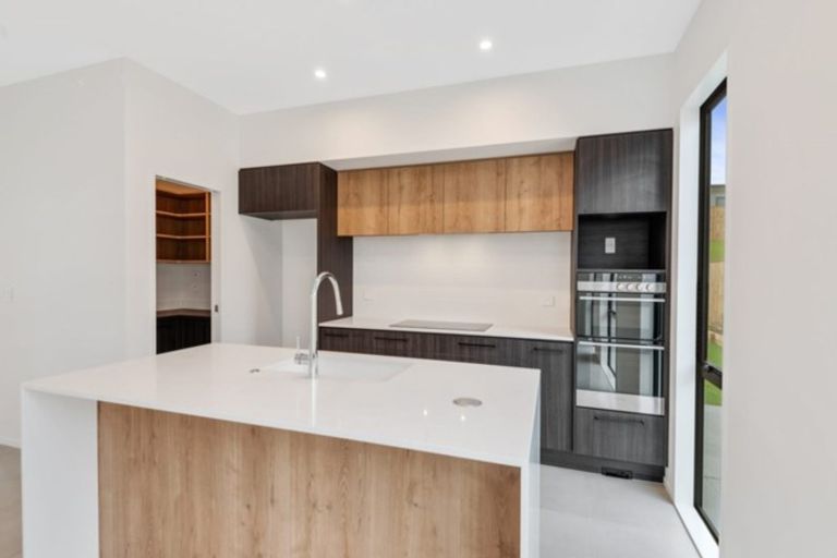 Photo of property in 53 Angiangi Crescent, Beachlands, Auckland, 2018
