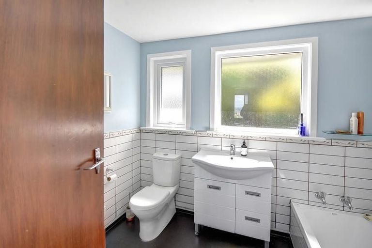 Photo of property in 26 Campbells Road, Pine Hill, Dunedin, 9010