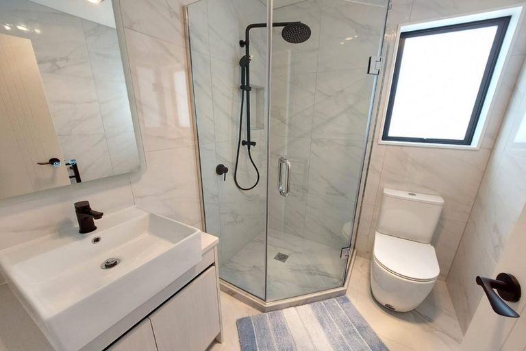 Photo of property in 21 Toanga Place, Mount Wellington, Auckland, 1062