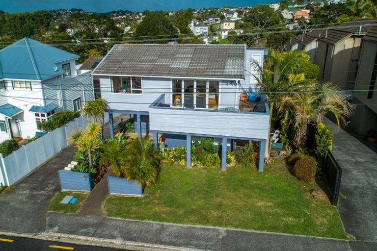 Photo of property in 1/47 Rawene Road, Birkenhead, Auckland, 0626