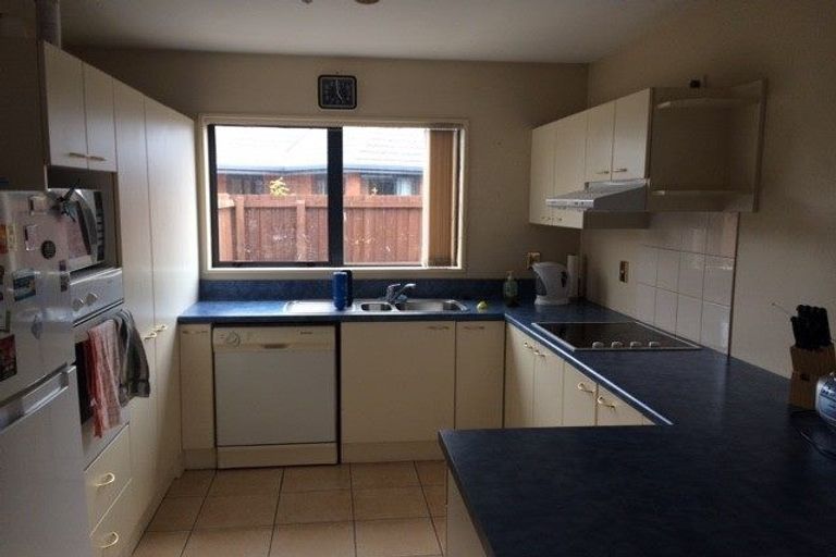 Photo of property in 9 Hawkins Place, Rangiora, 7400