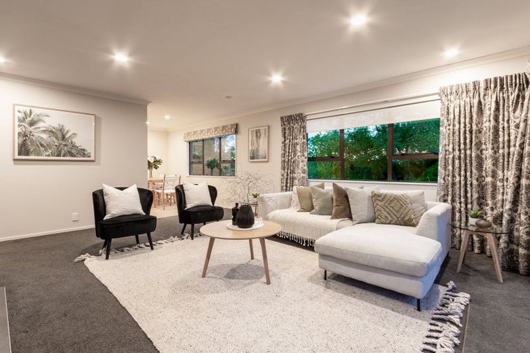 Photo of property in 50 Dale Road, Raumati South, Paraparaumu, 5032