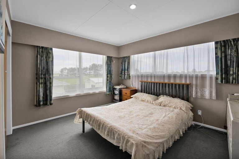 Photo of property in 26 Iredale Road, Hawera, 4610