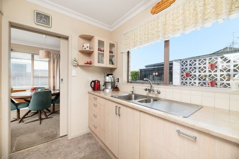 Photo of property in 117a Chapel Street, Otumoetai, Tauranga, 3110