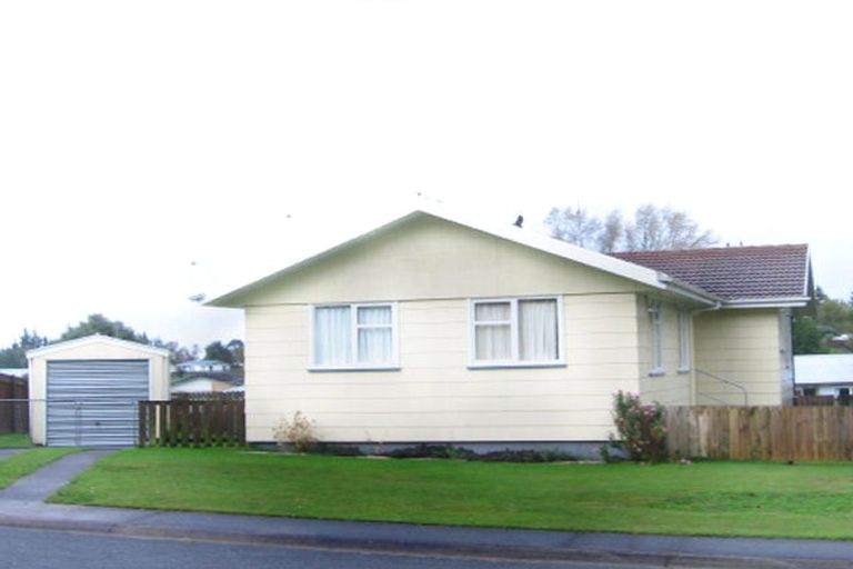 Photo of property in 10 Melton Place, Tokoroa, 3420