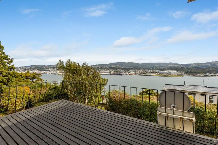 Photo of property in 12 Shandon Road, Vauxhall, Dunedin, 9013