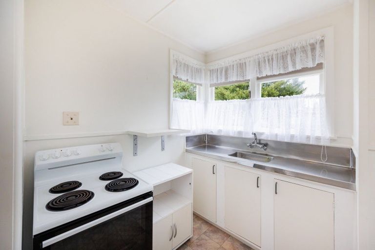 Photo of property in 1 Wakefield Street, Awapuni, Palmerston North, 4412