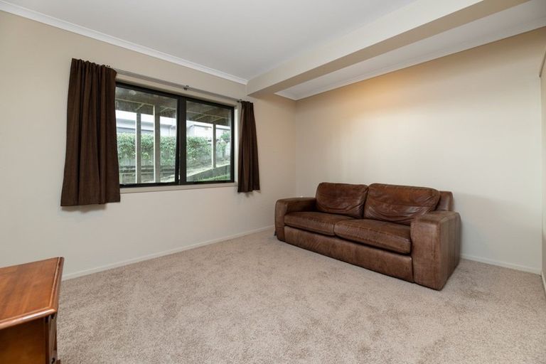 Photo of property in 3 Talbot Place, Welcome Bay, Tauranga, 3112