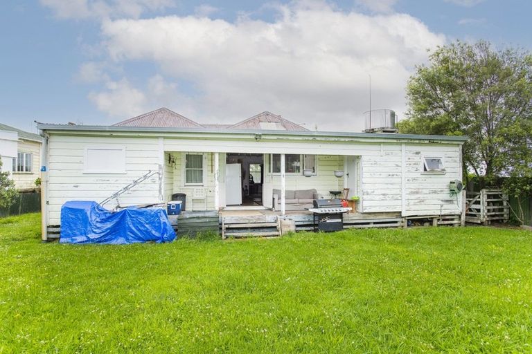 Photo of property in 7 Cemetery Road, Patutahi, Gisborne, 4072