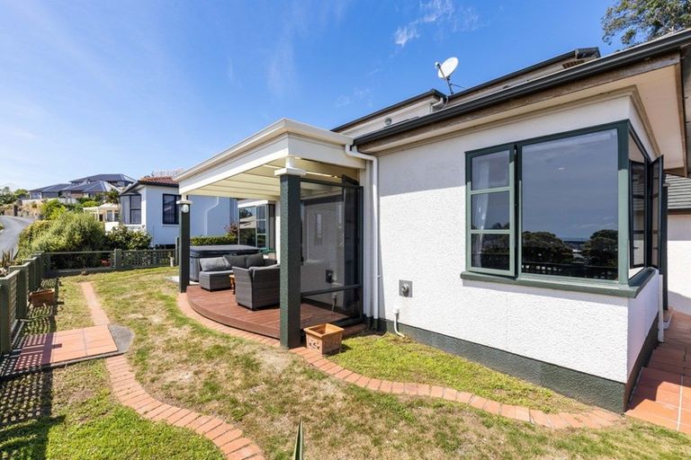 Photo of property in 87 Eliot Street, New Plymouth, 4310