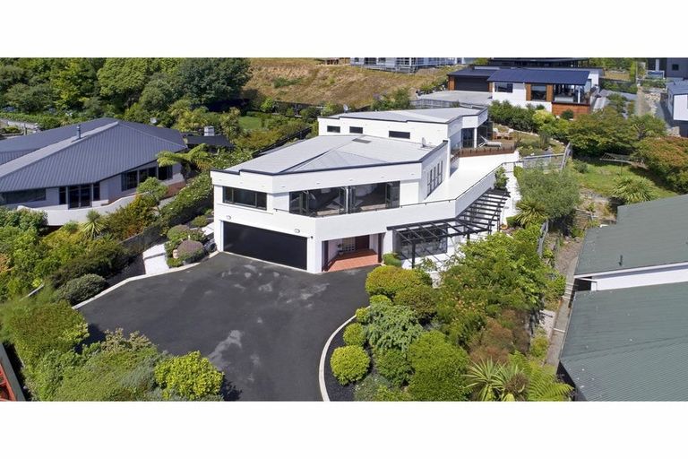 Photo of property in 16 Windleborn Place, Richmond, 7020