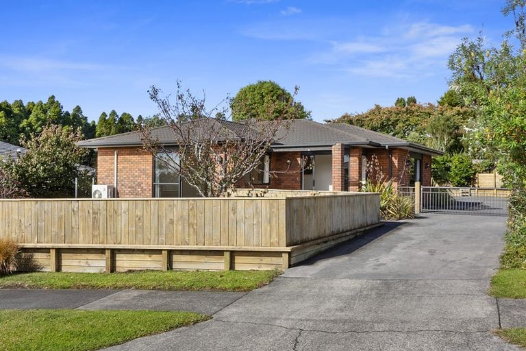 Photo of property in 72 Karamea Street, Whalers Gate, New Plymouth, 4310