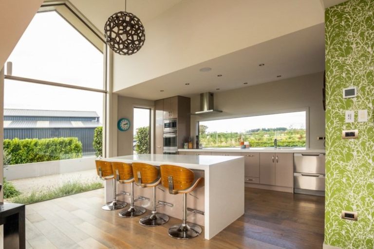 Photo of property in 39 Egerton Road, Winton, 9781