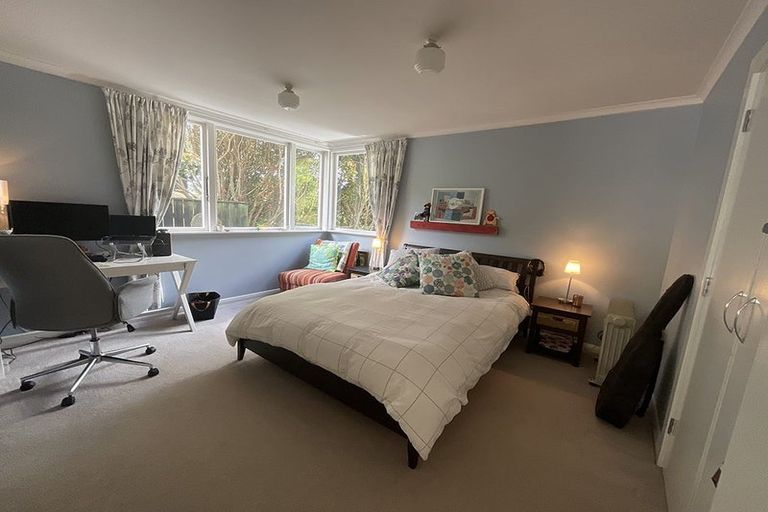 Photo of property in 2 Te Kura Road, Pukerua Bay, 5026