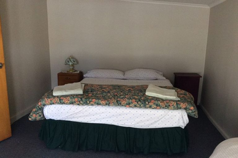 Photo of property in 1 Mckerrow Street, Methven, 7730