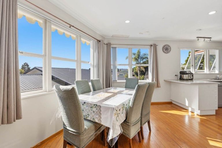 Photo of property in 330 Great South Road, Opaheke, Papakura, 2113