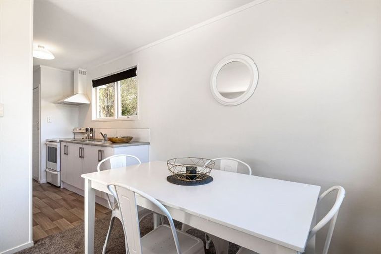 Photo of property in 7 Simon Ellice Drive, Bayview, Auckland, 0629