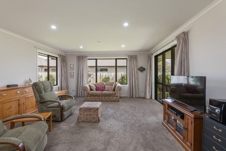 Photo of property in 5 Kitakita Grove, Motueka, 7120