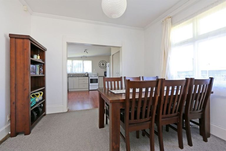 Photo of property in 1303 Jubilee Street, Mayfair, Hastings, 4122