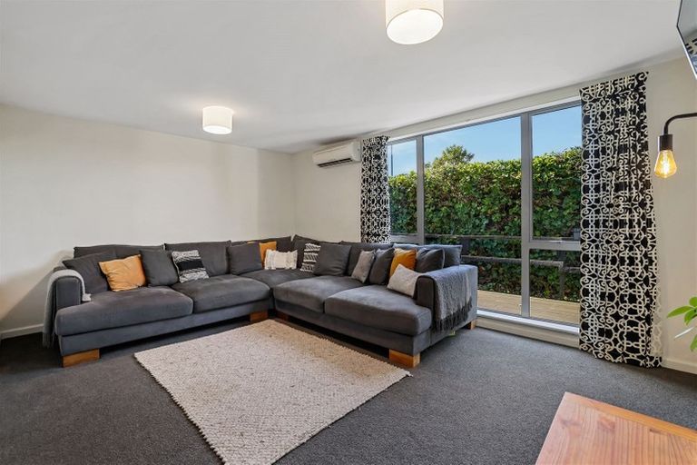 Photo of property in 532b Ferry Road, Woolston, Christchurch, 8023