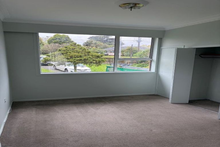 Photo of property in 96 Lake Road, Northcote, Auckland, 0627