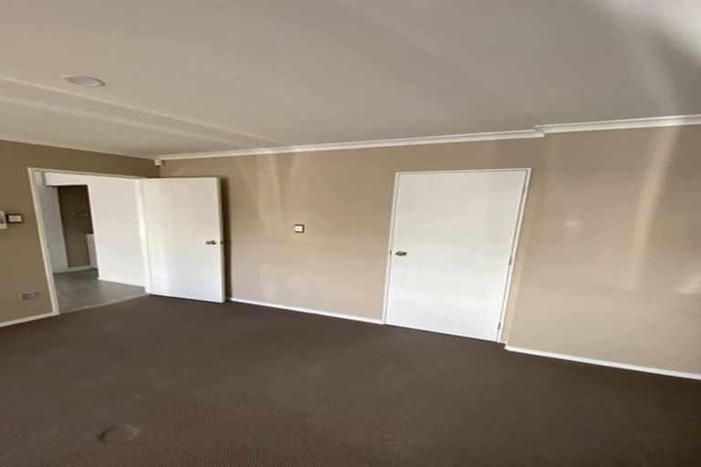 Photo of property in 8 Lyell Court, Clover Park, Auckland, 2019
