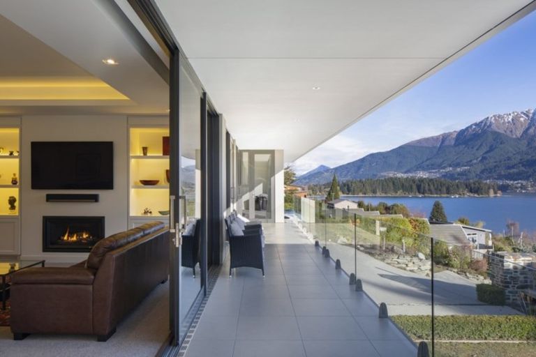 Photo of property in 544 Peninsula Road, Kelvin Heights, Queenstown, 9300