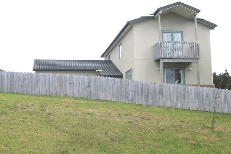 Photo of property in 12 Bayview Road, Bayview, Auckland, 0629