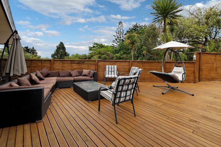 Photo of property in 181b Titirangi Road, Titirangi, Auckland, 0604