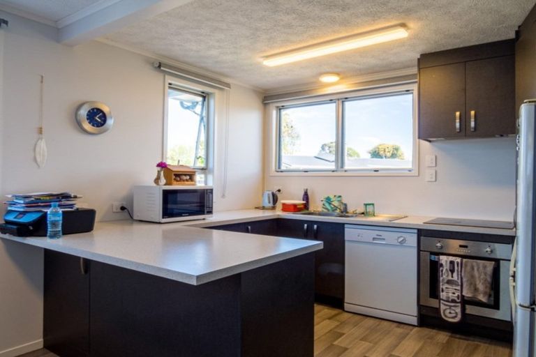 Photo of property in 15 Puriri Crescent, Edgecumbe, 3120