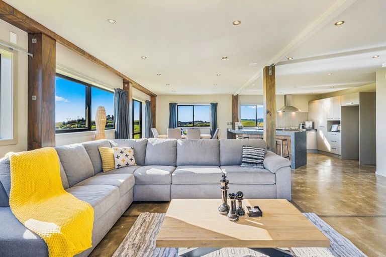 Photo of property in 155 Derham Road, Te Horo, Otaki, 5581