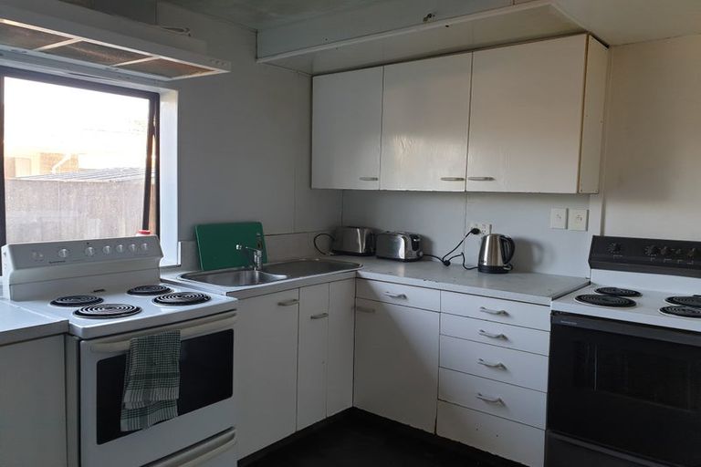 Photo of property in 28 Wharenui Road, Upper Riccarton, Christchurch, 8041