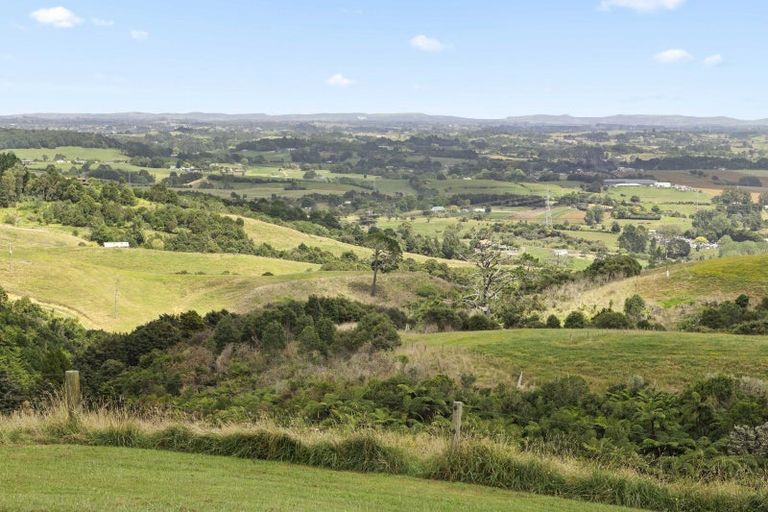 Photo of property in 490 Ararimu Road, Ramarama, Drury, 2579