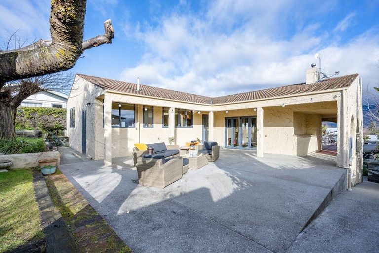 Photo of property in 63 Matai Road, Wanaka, 9305