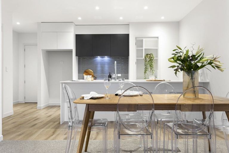 Photo of property in 28 Walter Merton Road, Hobsonville, Auckland, 0616