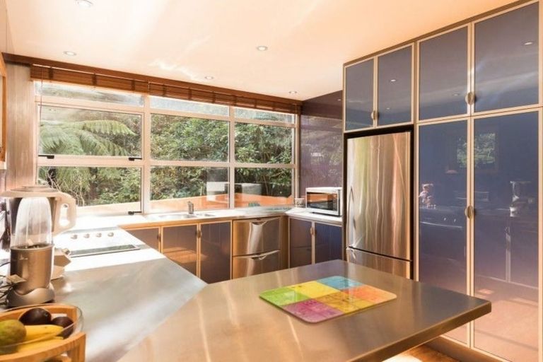 Photo of property in 72 Awarua Street, Ngaio, Wellington, 6035