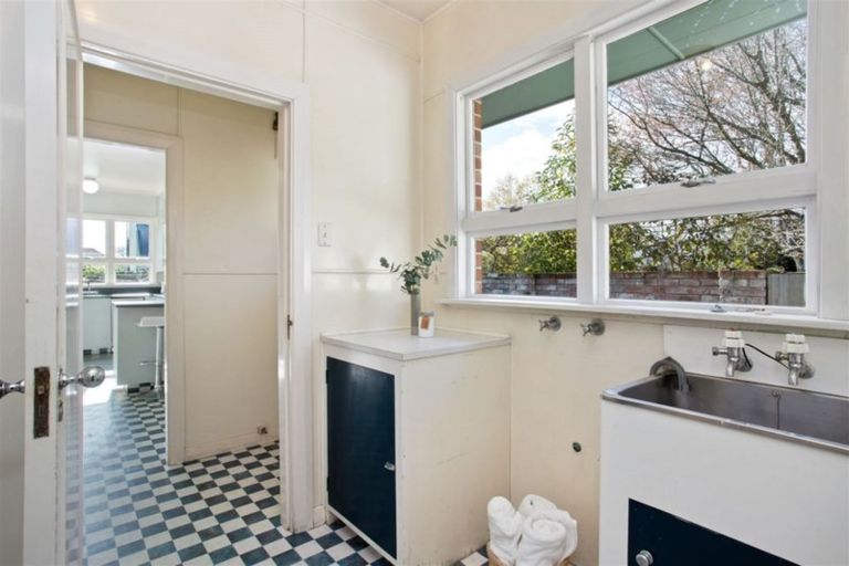 Photo of property in 184a Fendalton Road, Fendalton, Christchurch, 8052