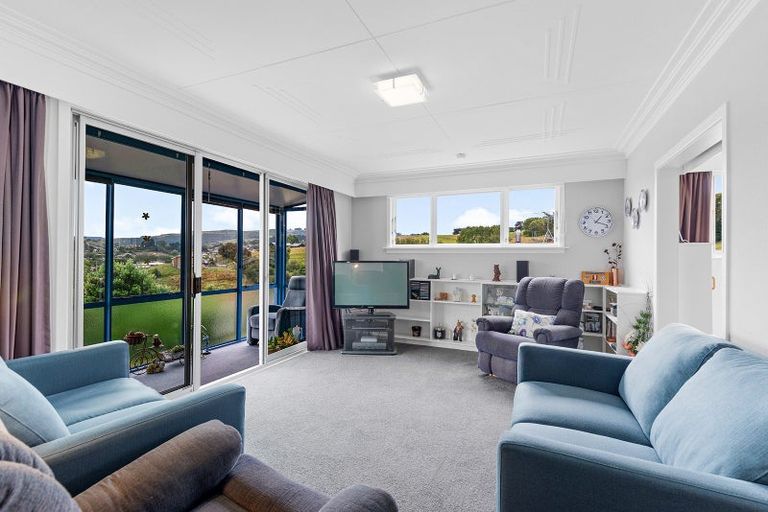 Photo of property in 51 Elwyn Crescent, Green Island, Dunedin, 9018