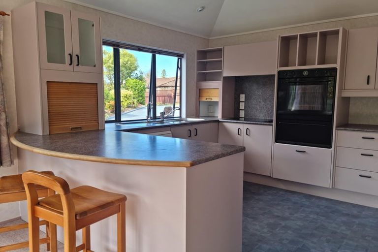 Photo of property in 15 Augusta Place, Te Kamo, Whangarei, 0112