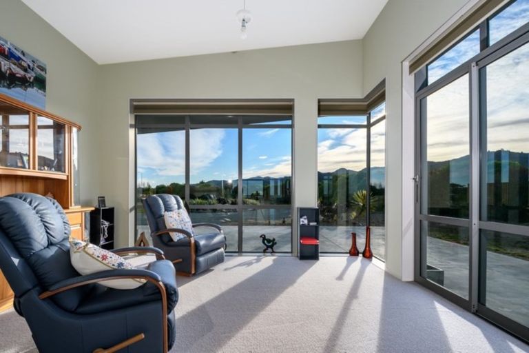 Photo of property in 18 Shoreline Place, Rarangi, Blenheim, 7273