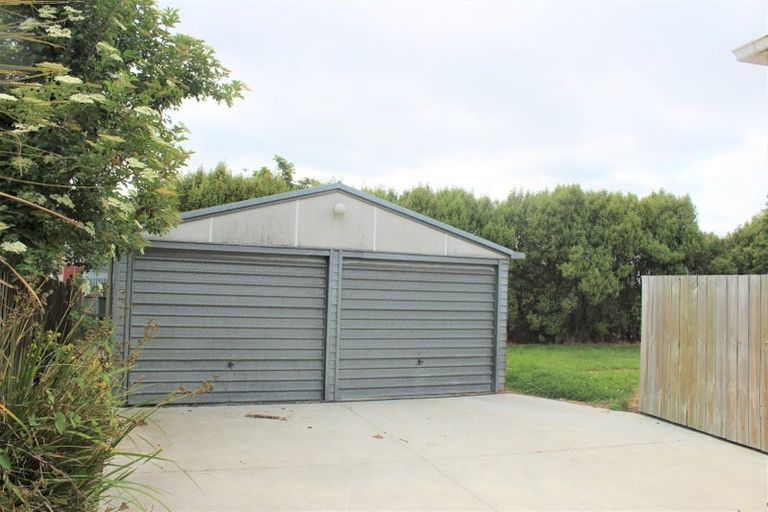 Photo of property in 16 Attlee Crescent, Bryndwr, Christchurch, 8053